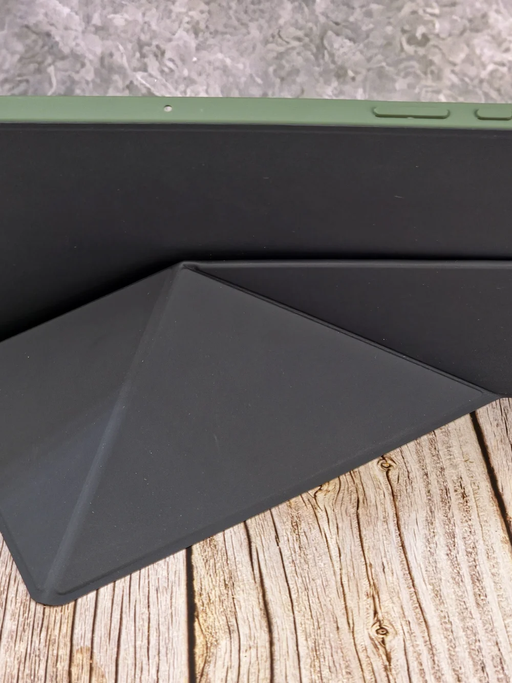 Samsung slim black
